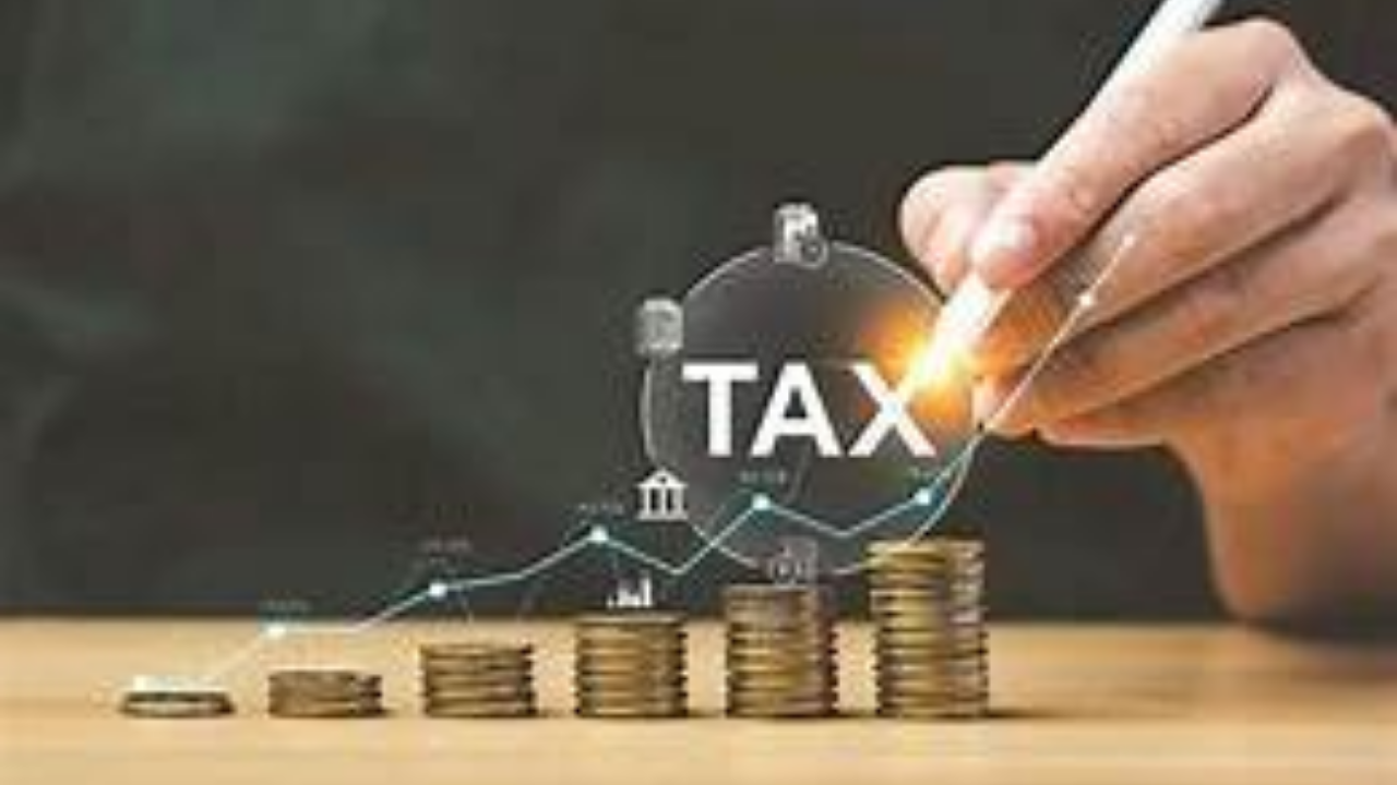 ₹30 Lakh in Taxes, Zero Support: The Indian Taxpayer’s Dilemma