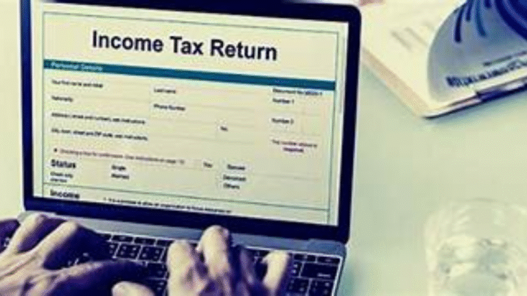 Don’t Let the Deadline Sneak Up on You! Your Guide to Choosing the Right ITR Form