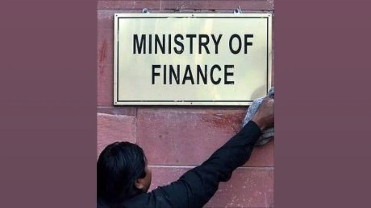 The 8% Growth Challenge: Can India Boost Investment to Become a Developed Nation?