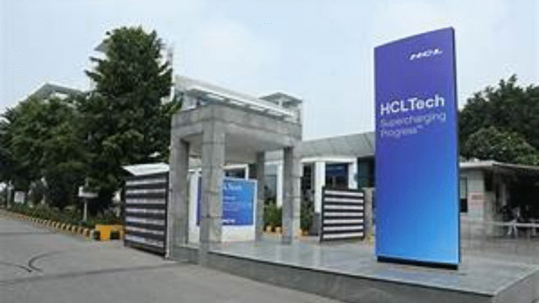 HCLTech CEO’s Pay Soars, Outearning Top Rivals