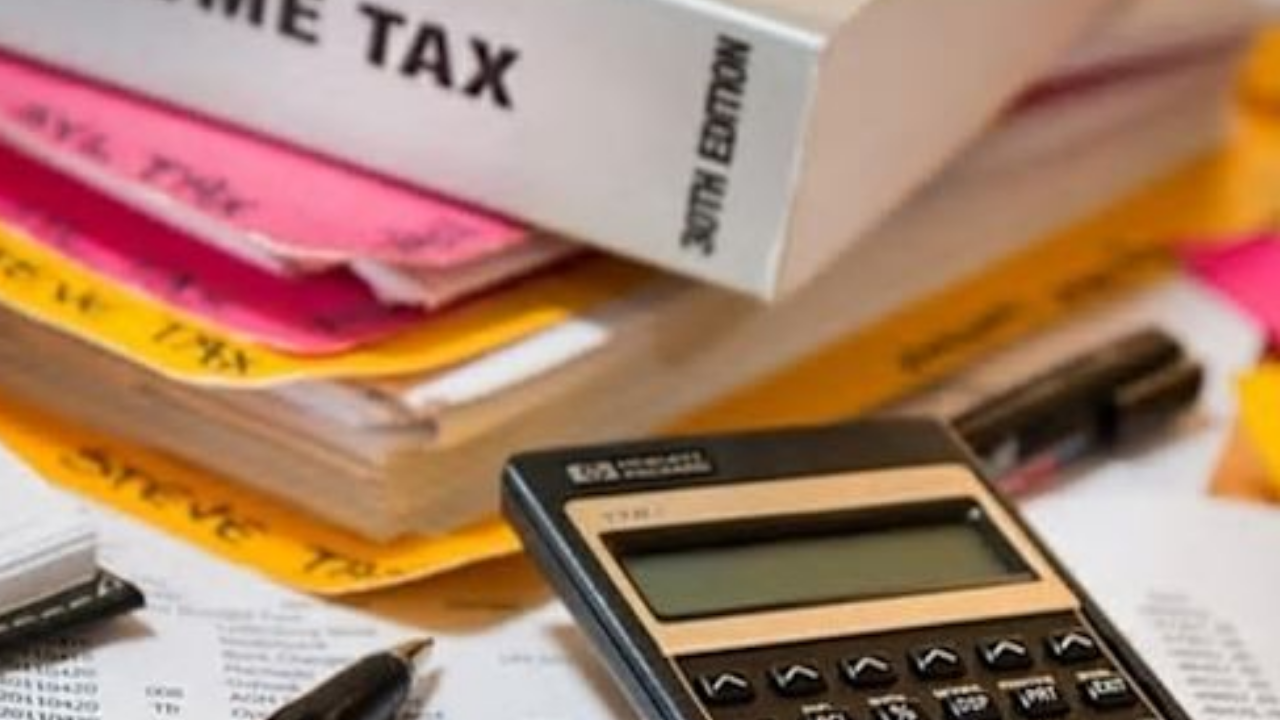 ITR Deadline Debate: Taxpayers Push for Extension Amid Portal Glitches and Late Forms