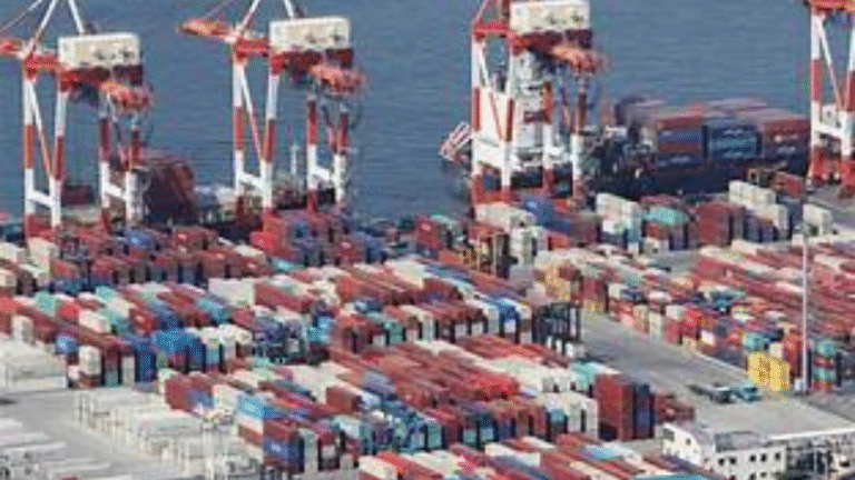 Japan’s Exports Fall for Fourth Straight Month, Driven by U.S. Decline