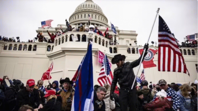 Why Americans Are Giving Up Their Citizenship