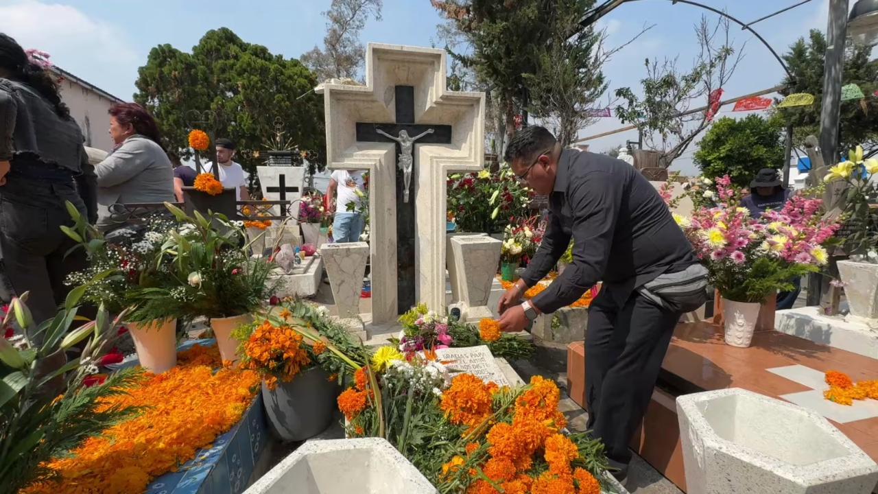 Day of the Dead: A Living Tradition in San Andrés Mixquic