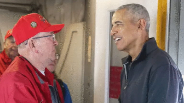 Unexpected Welcome: Obama Greets Korean & Vietnam War Vets Ahead of Veterans Day