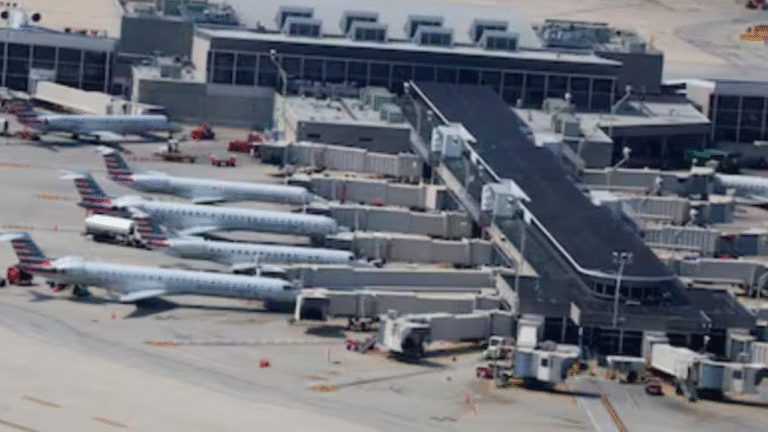 Bomb Threat Briefly Halts Flights at Philadelphia International Airport