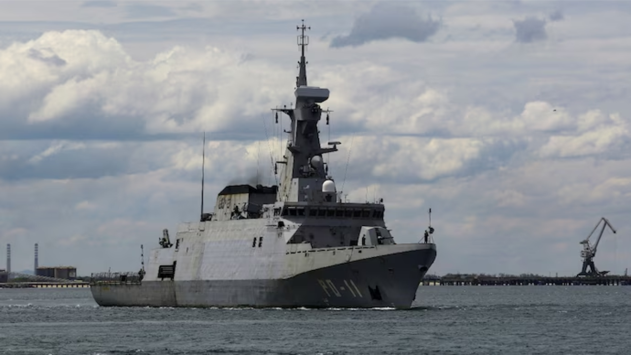 US Aircraft Carrier Deployment Near Venezuela: A Show of Force