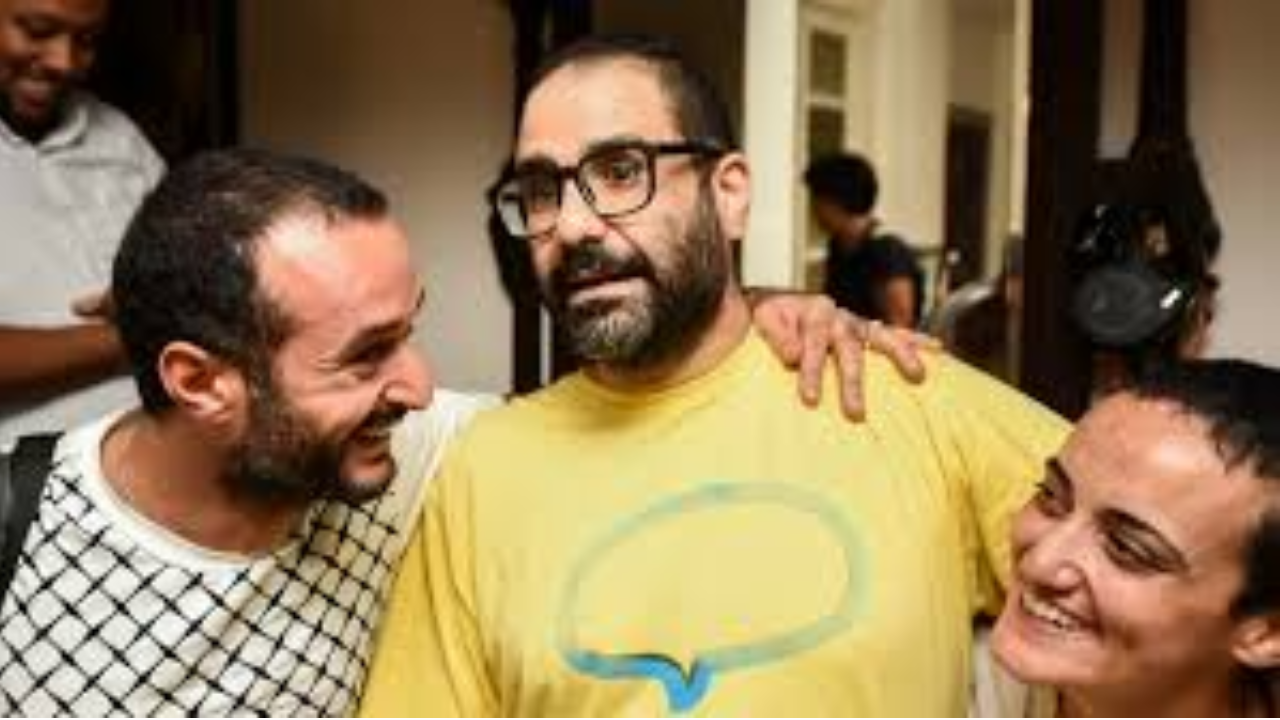 Activist Alaa Abd el-Fattah Issues Apology as UK Police Launch Review