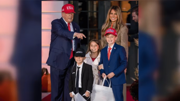 "Mini-Trumps" Steal the Show at White House Halloween