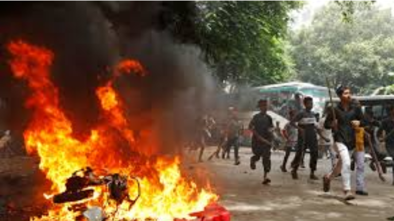 Chaos in Bangladesh: Anti-India Backlash and Lynching Follow Death of Islamist Leader