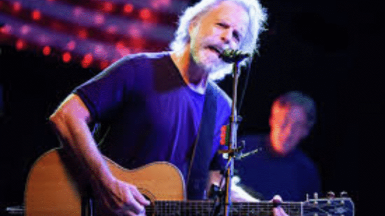 Bob Weir, Grateful Dead Co-Founder, Dies at 78