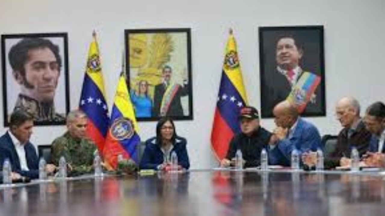 Rodríguez Signals Shift Toward Cooperation Following U.S. Raid and Trump Warnings