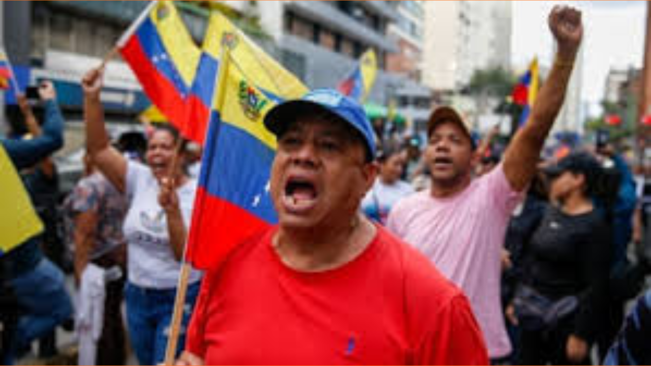 Caracas Under "Tense Calm" After U.S. Seizure of Maduro