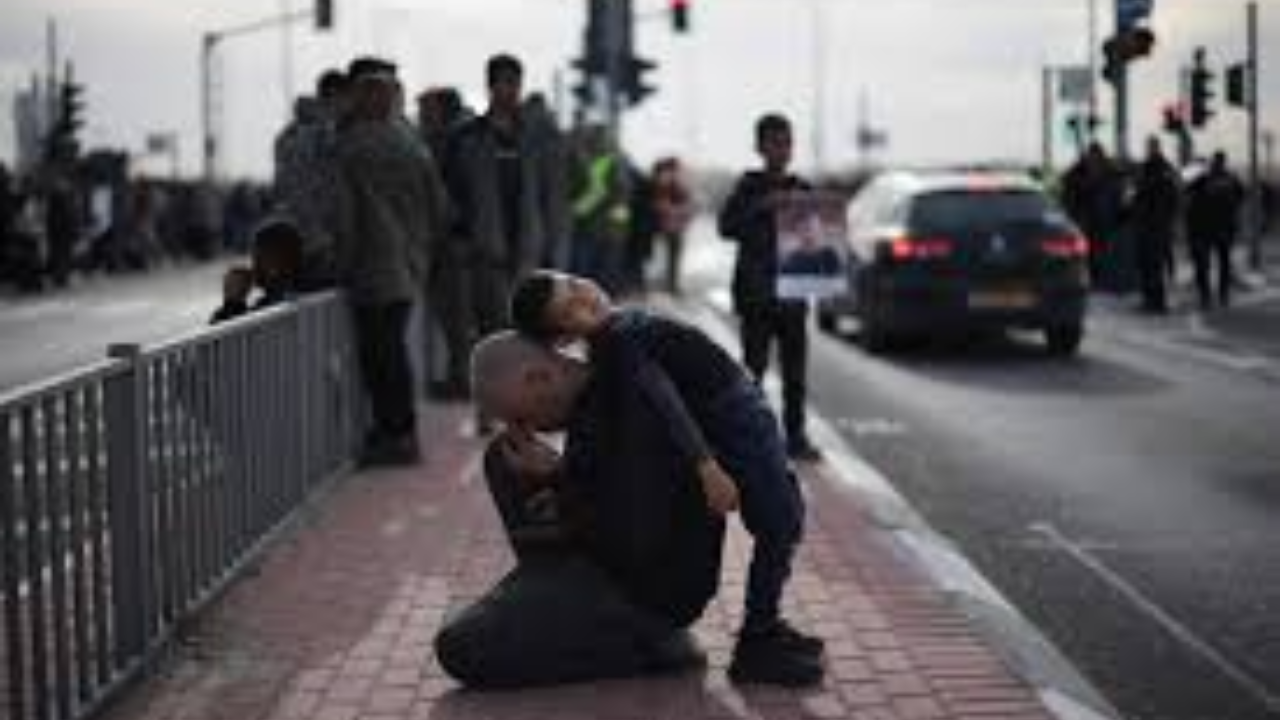 Bedouin Man Fatally Shot During Israeli Police Raid in Negev Village