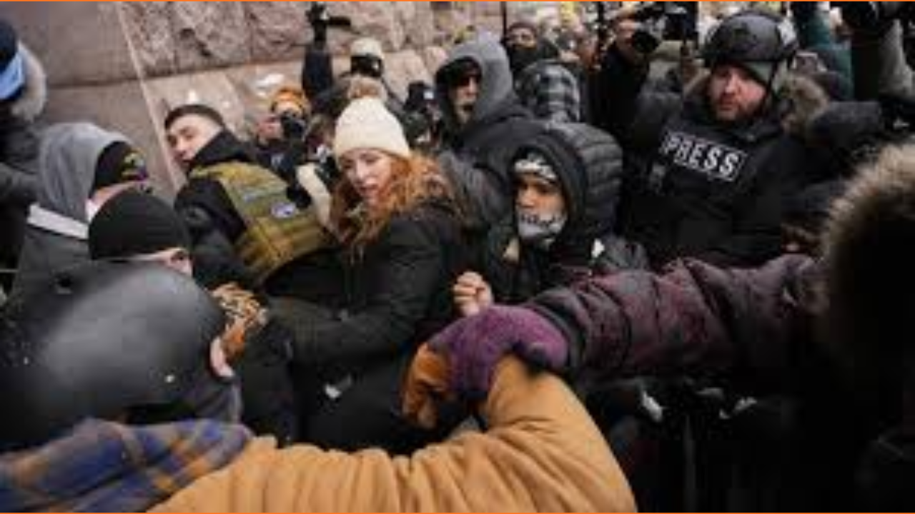 Minnesota vs. The Feds: The Legal War Over "Operation Metro Surge"