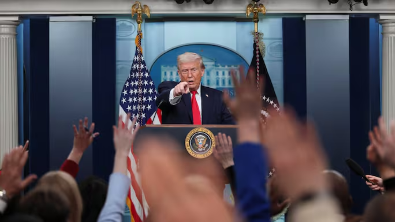 Trump Links Nobel Prize "Snub" to Greenland Ambitions and New Tariffs