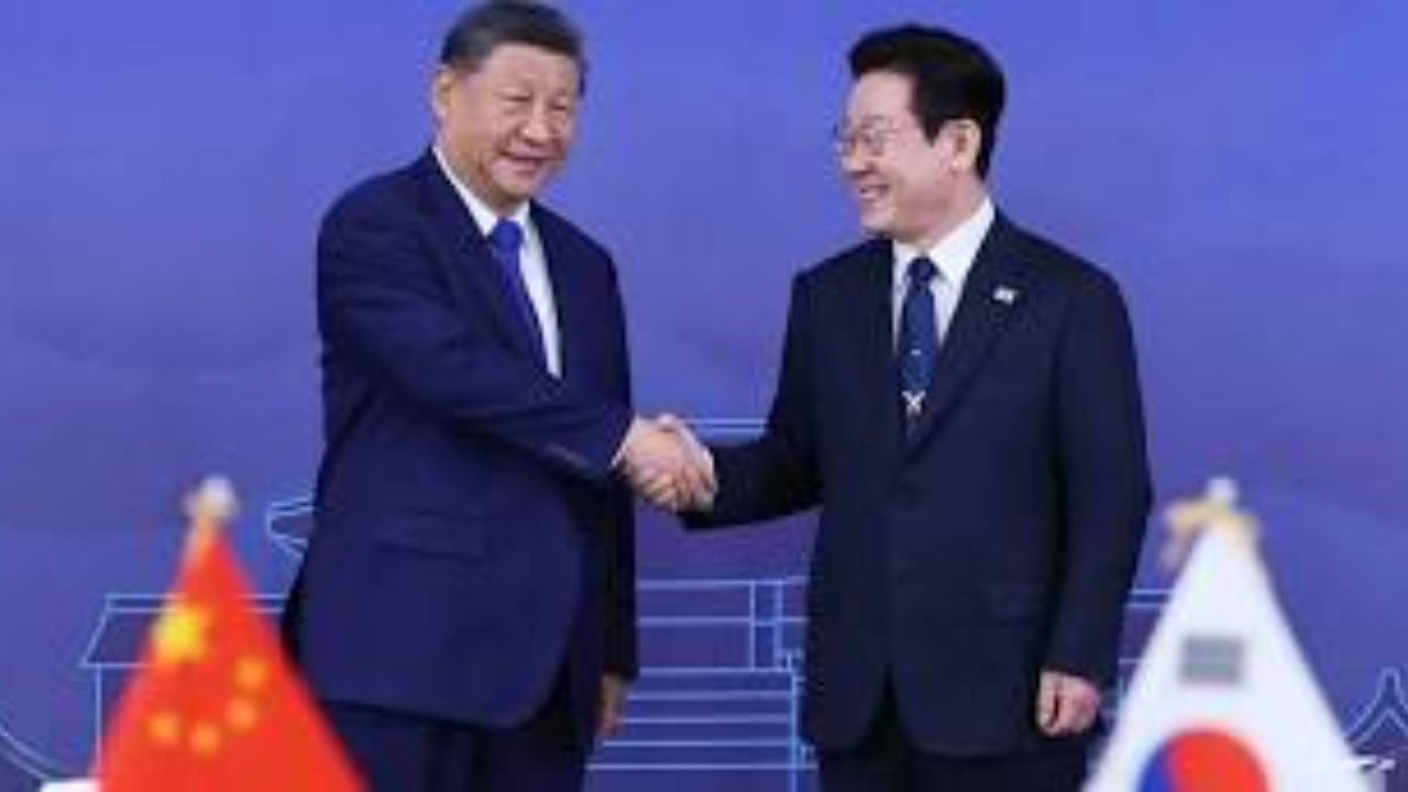 Xi Jinping to Host South Korean President Lee Amid Rising China-Japan Tensions