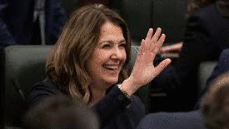 Alberta Recall Efforts Stall: Two More Petitions Hit the Skids