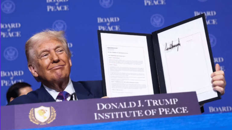 Trump's Signature to Grace New U.S. Banknotes in Unprecedented Move