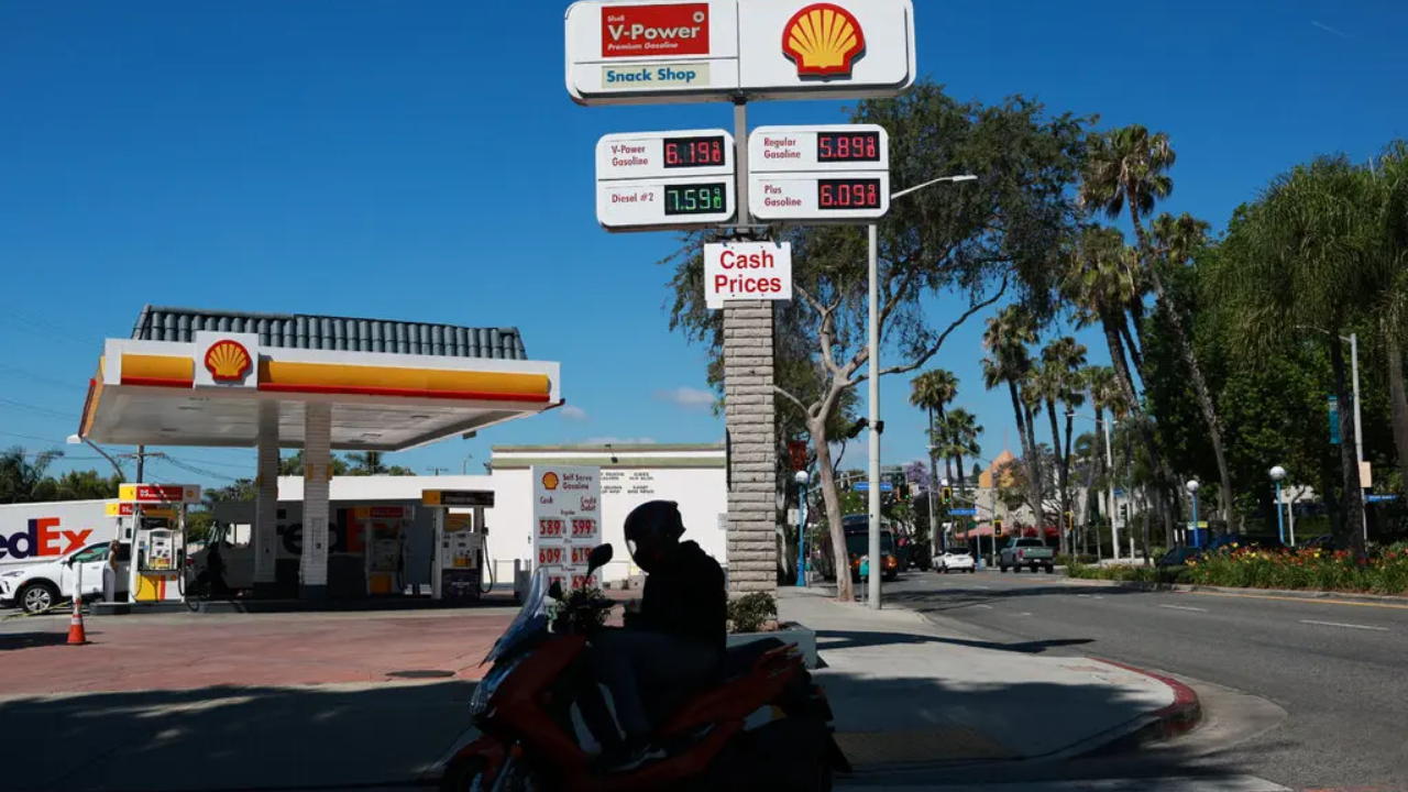 Gas Prices Likely to Hover Above $3 Until 2027, Energy Secretary Warns