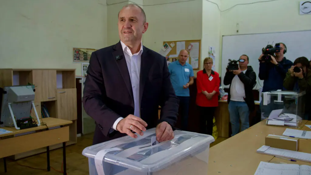 Bulgaria’s "Corruption Fatigue" Leads to Decisive Election Shift