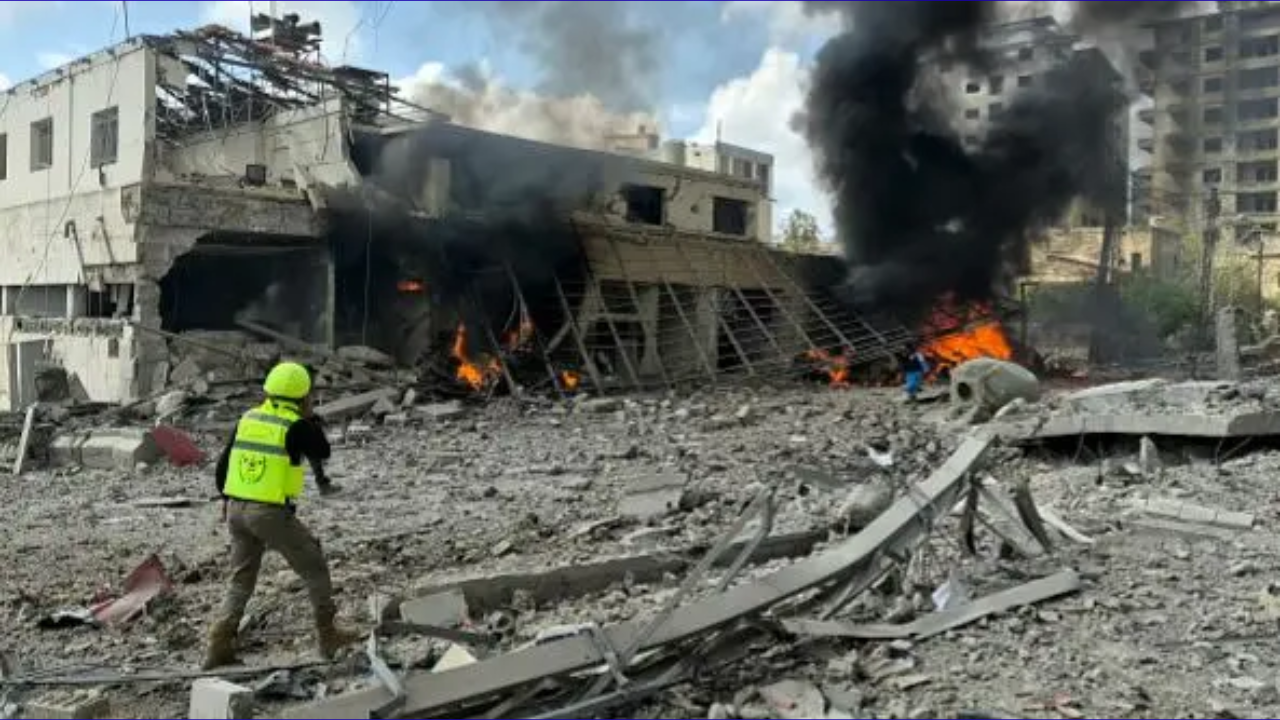 Lebanese Death Toll Surpasses 1,900 as Strikes Intensify