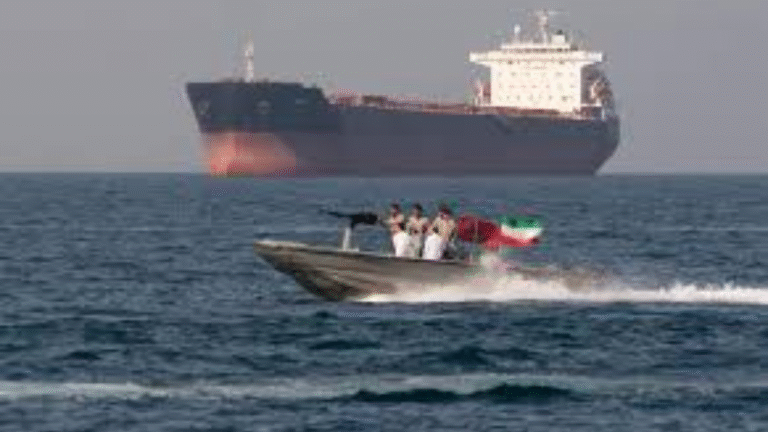 Strait of Hormuz: Shipping Threat Level Remains 'Critical' Amid Iranian Control