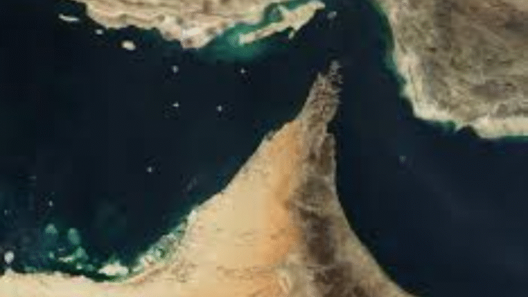 Tensions Explode in the Strait of Hormuz: Gunfire Reported as Passage Re-Closes