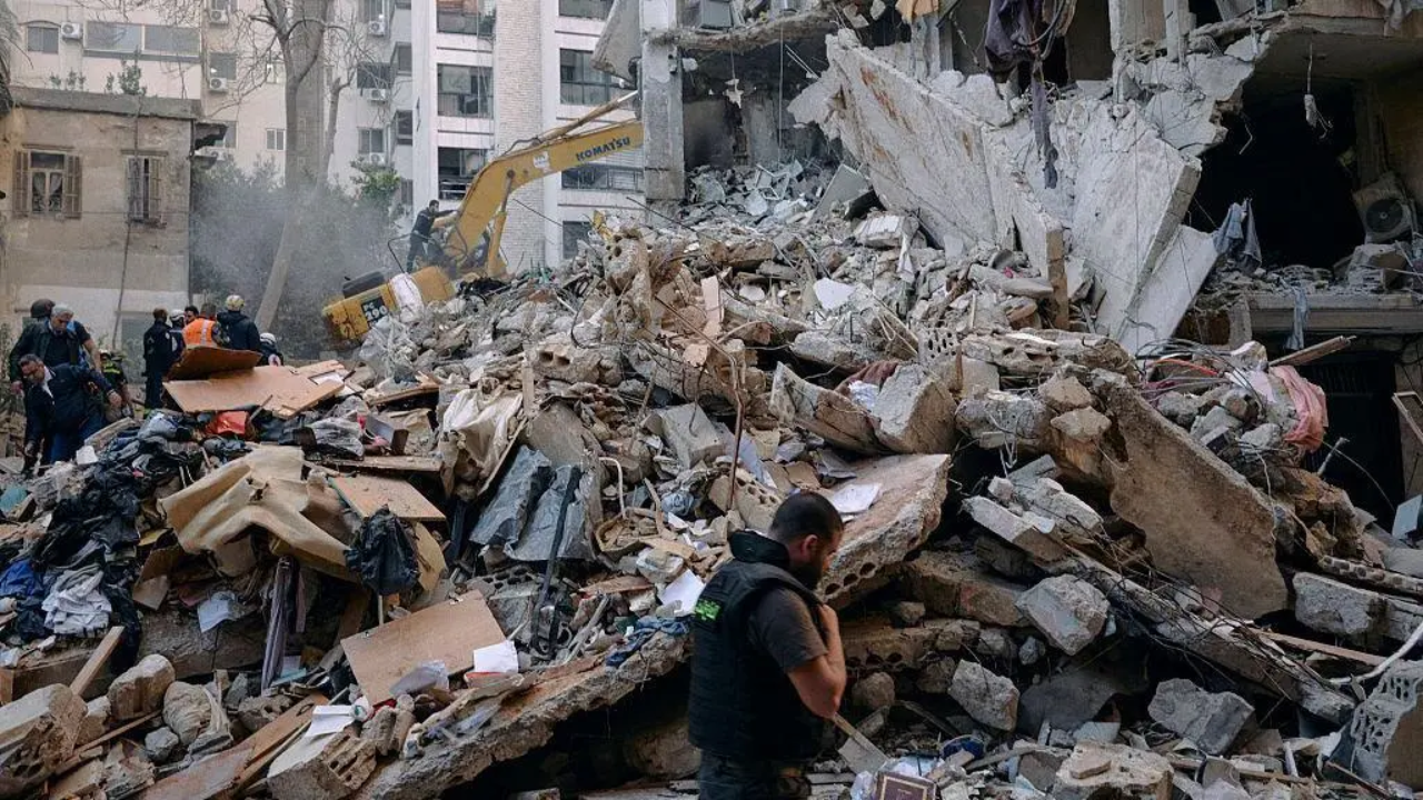 Trump: U.S. Forces to Remain in Middle East Until "Real Agreement" Met