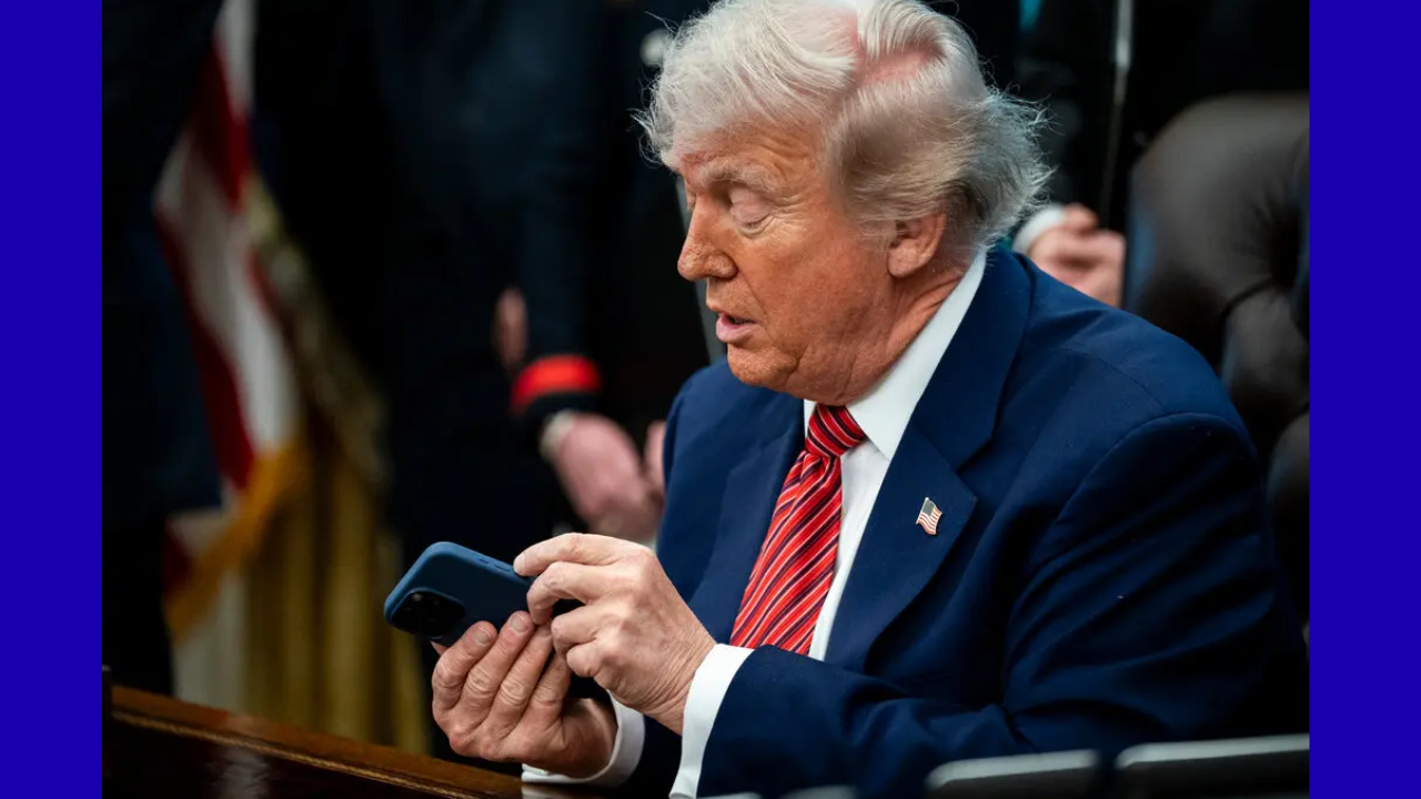 New Lawsuit Claims White House Permitted Deletion of Official Text Messages