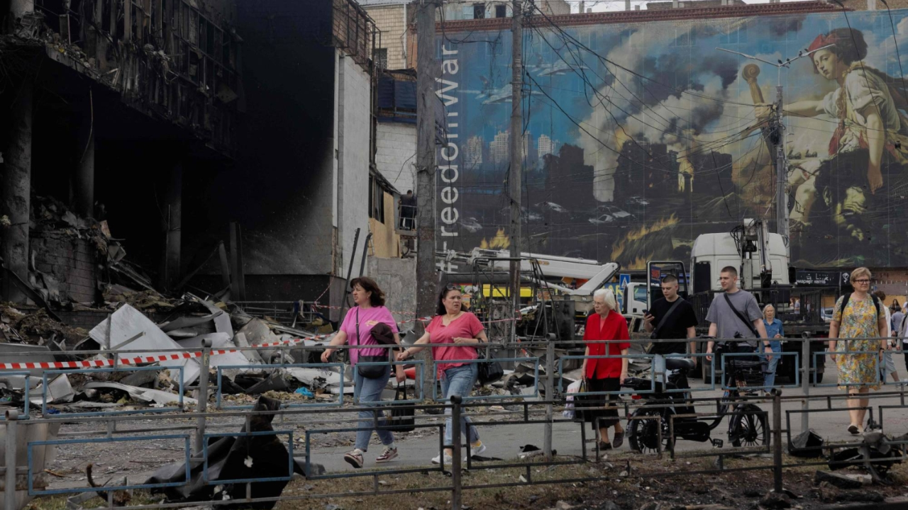Business as Usual: Kyiv Residents Defy Mass Missile Strikes with Daily Routines
