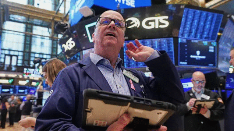 tech-stocks-edge-up-trump-xi-beijing-visit