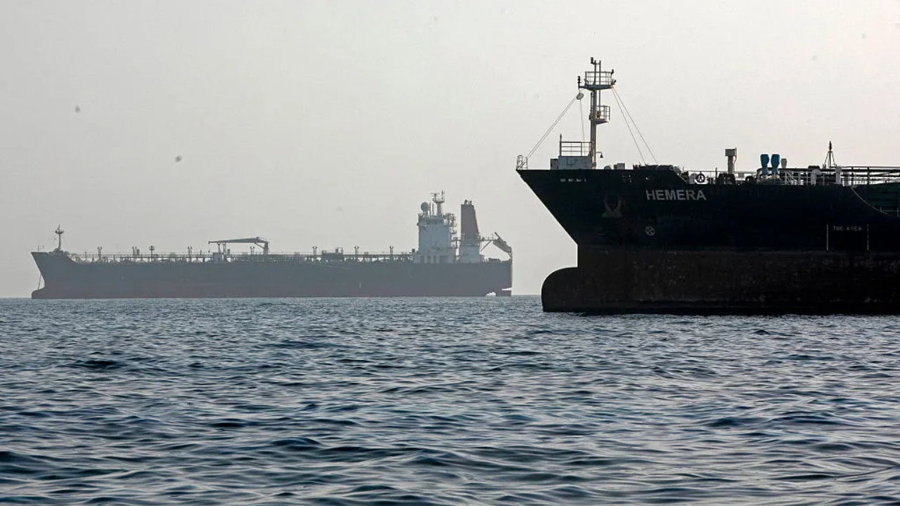 Qatar Signals Compromise on Strait of Hormuz Crisis with Temporary Toll Proposal