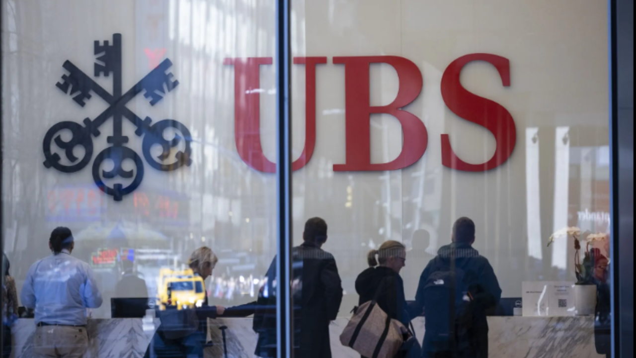 World’s Richest Families Unwind U.S. Exposure
