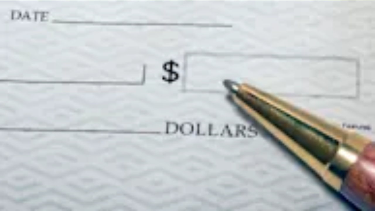 Can You Write a Check From a Savings Account