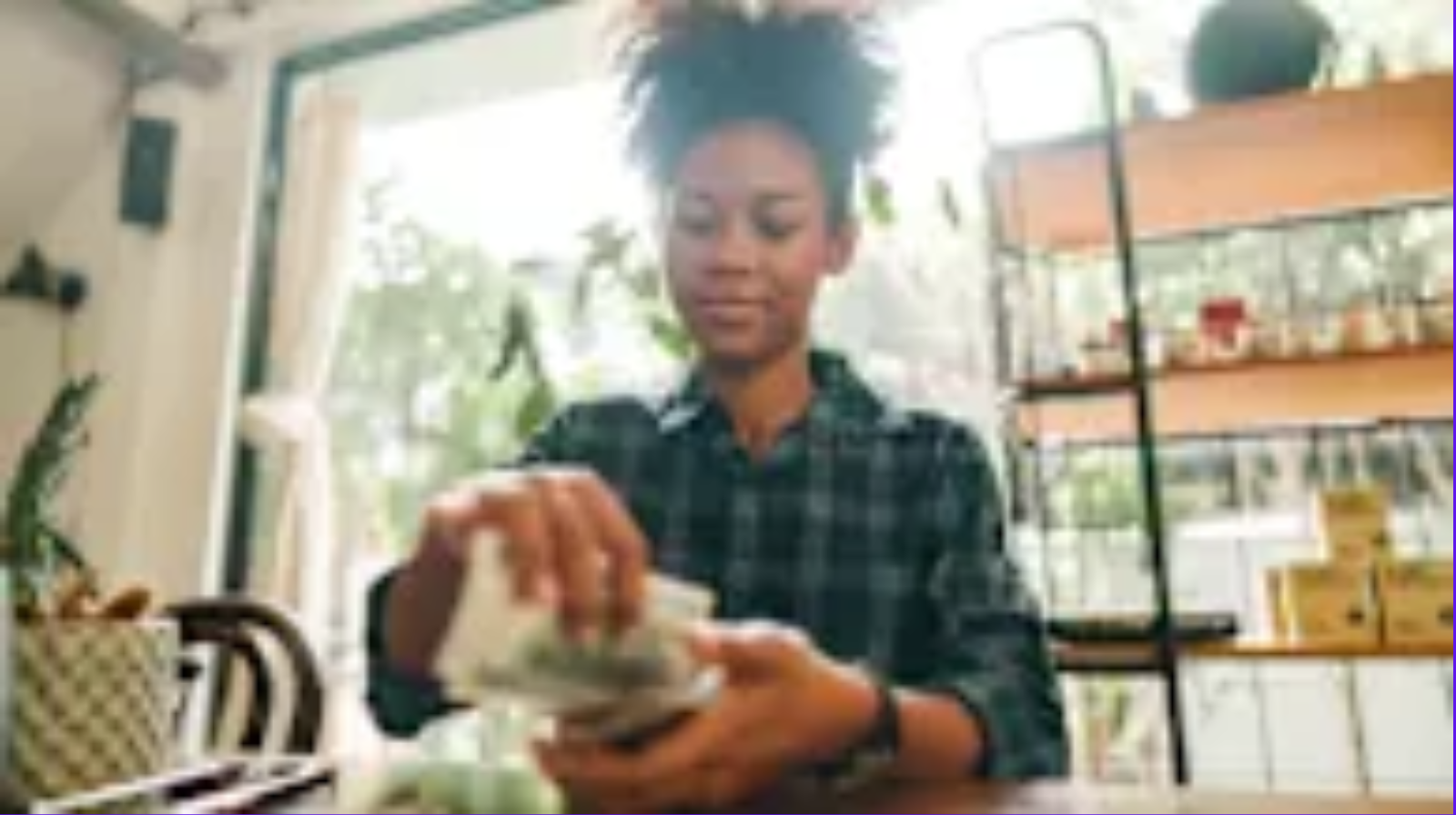 How much money is required to invest in a CD?